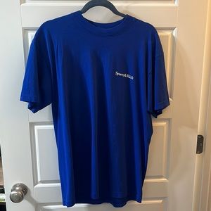 Never work before. Brand new. Dark blue Sporty and Rich tee